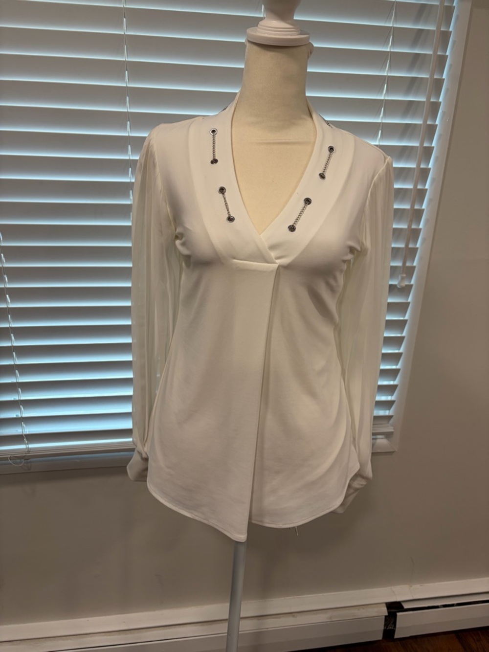 White House Black Market Cream V-Neck Long Sleeve Top with Stud Accents